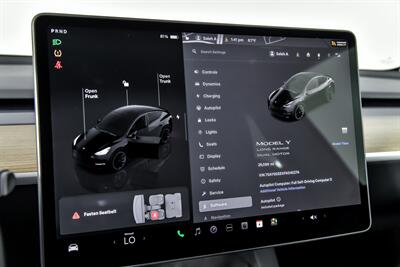 2023 Tesla Model Y Long Range   - Photo 39 - Joliet, IL 60435
