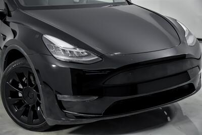 2023 Tesla Model Y Long Range   - Photo 3 - Joliet, IL 60435