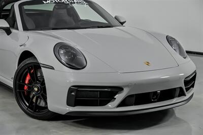 2022 Porsche 911 Targa 4 GTS   - Photo 3 - Joliet, IL 60435