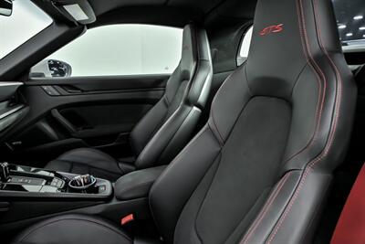 2022 Porsche 911 Targa 4 GTS   - Photo 30 - Joliet, IL 60435