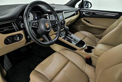 2023 Porsche Macan S   - Photo 21 - Joliet, IL 60435