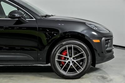 2023 Porsche Macan S   - Photo 15 - Joliet, IL 60435