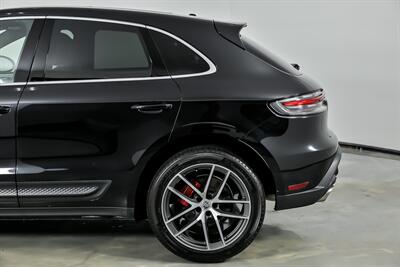 2023 Porsche Macan S   - Photo 9 - Joliet, IL 60435
