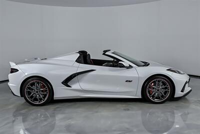 2023 Chevrolet Corvette Stingray   - Photo 14 - Joliet, IL 60435