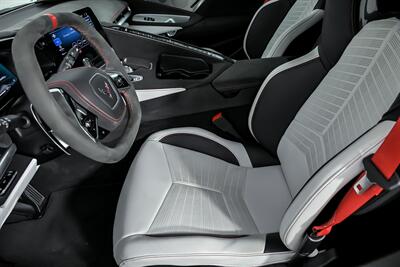 2023 Chevrolet Corvette Stingray   - Photo 25 - Joliet, IL 60435