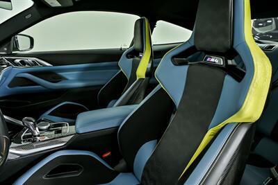 2022 BMW M4 Competition-CARBON BUCKETS   - Photo 23 - Joliet, IL 60435