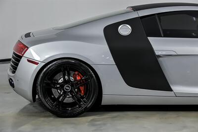 2009 Audi R8 quattro-RARE GATED R8!   - Photo 13 - Joliet, IL 60435