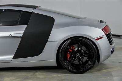 2009 Audi R8 quattro-RARE GATED R8!   - Photo 9 - Joliet, IL 60435