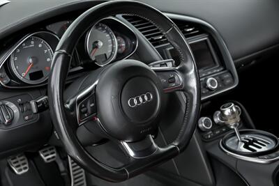 2009 Audi R8 quattro-RARE GATED R8!   - Photo 23 - Joliet, IL 60435