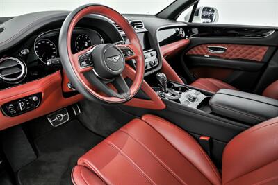 2021 Bentley Bentayga V8   - Photo 21 - Joliet, IL 60435