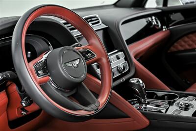 2021 Bentley Bentayga V8   - Photo 26 - Joliet, IL 60435