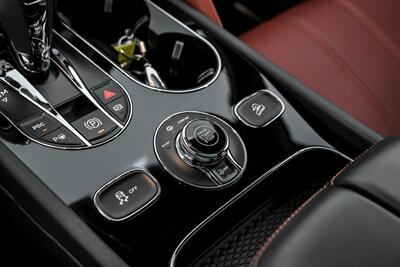 2021 Bentley Bentayga V8   - Photo 39 - Joliet, IL 60435