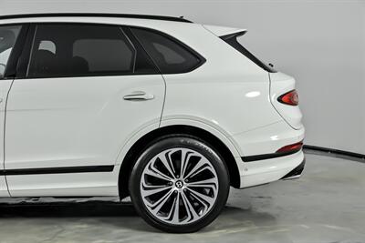 2021 Bentley Bentayga V8   - Photo 9 - Joliet, IL 60435