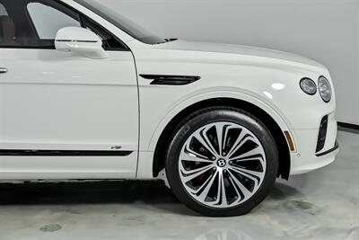 2021 Bentley Bentayga V8   - Photo 15 - Joliet, IL 60435