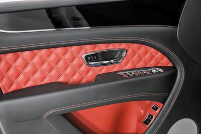 2021 Bentley Bentayga V8   - Photo 18 - Joliet, IL 60435
