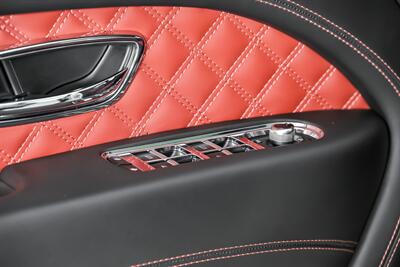 2021 Bentley Bentayga V8   - Photo 19 - Joliet, IL 60435