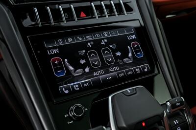 2022 Lamborghini Urus   - Photo 38 - Joliet, IL 60435