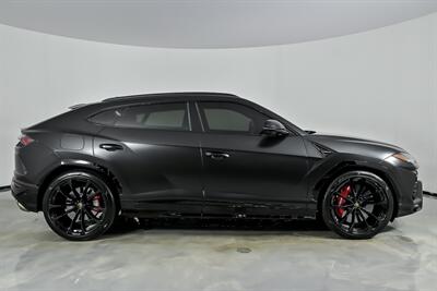 2022 Lamborghini Urus   - Photo 14 - Joliet, IL 60435