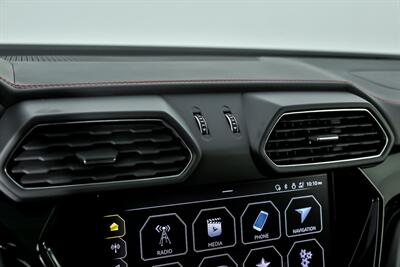 2022 Lamborghini Urus   - Photo 34 - Joliet, IL 60435