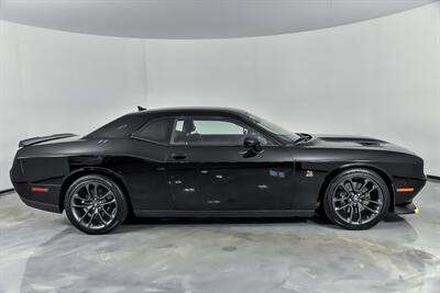 2022 Dodge Challenger R/T Scat Pack   - Photo 14 - Joliet, IL 60435