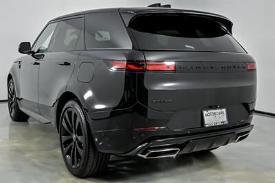 2025 Land Rover Range Rover Sport P460e Dynamic SE - Photo 10 - Joliet, IL 60435