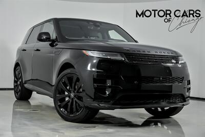 2025 Land Rover Range Rover Sport P460e Dynamic SE - Photo 1 - Joliet, IL 60435