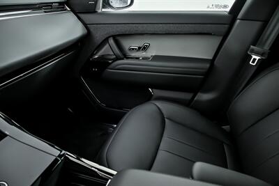 2025 Land Rover Range Rover Sport P460e Dynamic SE - Photo 35 - Joliet, IL 60435