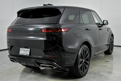 2025 Land Rover Range Rover Sport P460e Dynamic SE - Photo 12 - Joliet, IL 60435