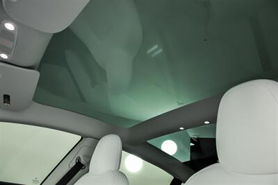 2022 Tesla Model 3   - Photo 22 - Joliet, IL 60435