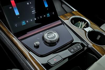 2025 Cadillac Escalade Sport Platinum - Photo 39 - Joliet, IL 60435