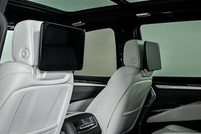 2025 Cadillac Escalade Sport Platinum - Photo 25 - Joliet, IL 60435