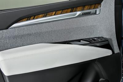2025 Cadillac Escalade Sport Platinum - Photo 18 - Joliet, IL 60435