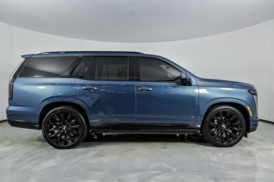 2025 Cadillac Escalade Sport Platinum - Photo 14 - Joliet, IL 60435