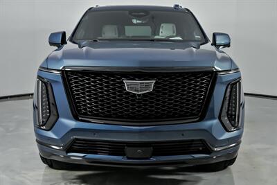 2025 Cadillac Escalade Sport Platinum - Photo 5 - Joliet, IL 60435