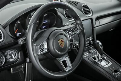 2022 Porsche 718 Boxster GTS 4.0   - Photo 27 - Joliet, IL 60435