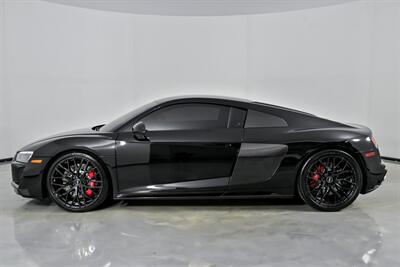 2020 Audi R8 5.2 quattro V10 - Photo 8 - Joliet, IL 60435