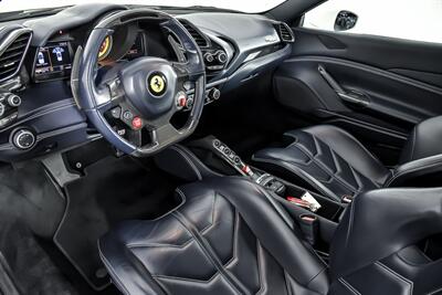 2018 Ferrari 488 Spider   - Photo 27 - Joliet, IL 60435