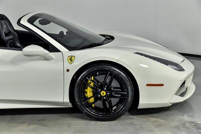 2018 Ferrari 488 Spider   - Photo 15 - Joliet, IL 60435