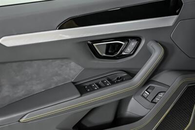2022 Lamborghini Urus   - Photo 18 - Joliet, IL 60435