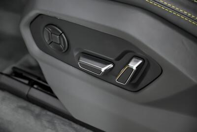 2022 Lamborghini Urus   - Photo 27 - Joliet, IL 60435