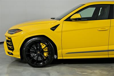 2022 Lamborghini Urus   - Photo 7 - Joliet, IL 60435