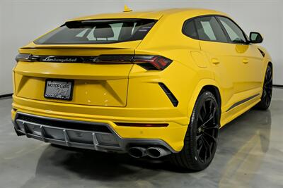 2022 Lamborghini Urus   - Photo 12 - Joliet, IL 60435