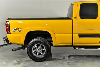 2005 Chevrolet Silverado 2500HD LT- RUST FREE- MINT TRUCK- LIKE NEW   - Photo 13 - Joliet, IL 60435