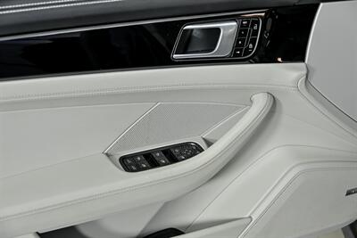 2020 Porsche Panamera   - Photo 18 - Joliet, IL 60435