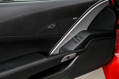 2015 Chevrolet Corvette Stingray   - Photo 18 - Joliet, IL 60435