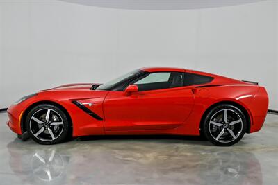 2015 Chevrolet Corvette Stingray   - Photo 8 - Joliet, IL 60435