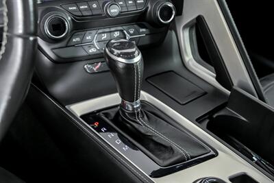 2015 Chevrolet Corvette Stingray   - Photo 32 - Joliet, IL 60435