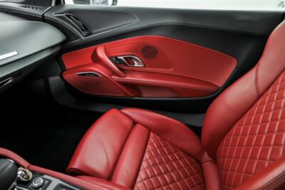 2020 Audi R8 5.2 quattro V10 perform. Spyder   - Photo 39 - Joliet, IL 60435