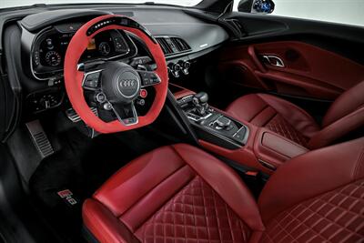 2017 Audi R8 5.2 quattro V10 Plus   - Photo 28 - Joliet, IL 60435