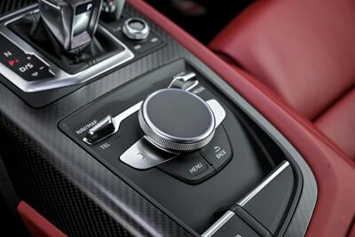 2017 Audi R8 5.2 quattro V10 Plus   - Photo 42 - Joliet, IL 60435